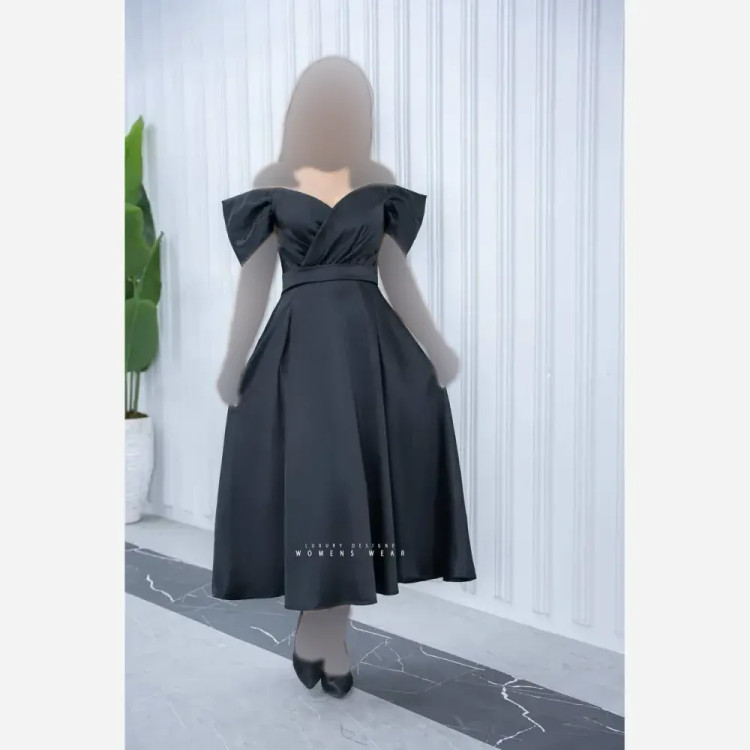 پیراهن مجلسی زنانه ساتن آمریکایی قد 115 بند دکلته زیپدار